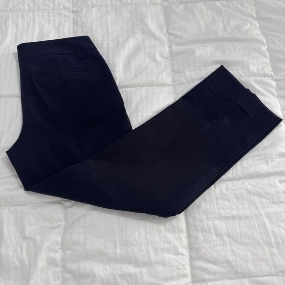 Talbots Petites Signature straight leg Women's Navy chinos with pockets- EUC- 4P - Picture 10 of 15
